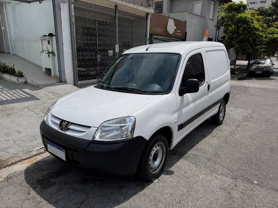 PEUGEOT PARTNER 1.6 FURGÃO 800KG 16V FLEX 3P MANUAL PEUGEOT PARTNER 1.6 FURGÃO 800KG 16V FLEX 3P MANUAL